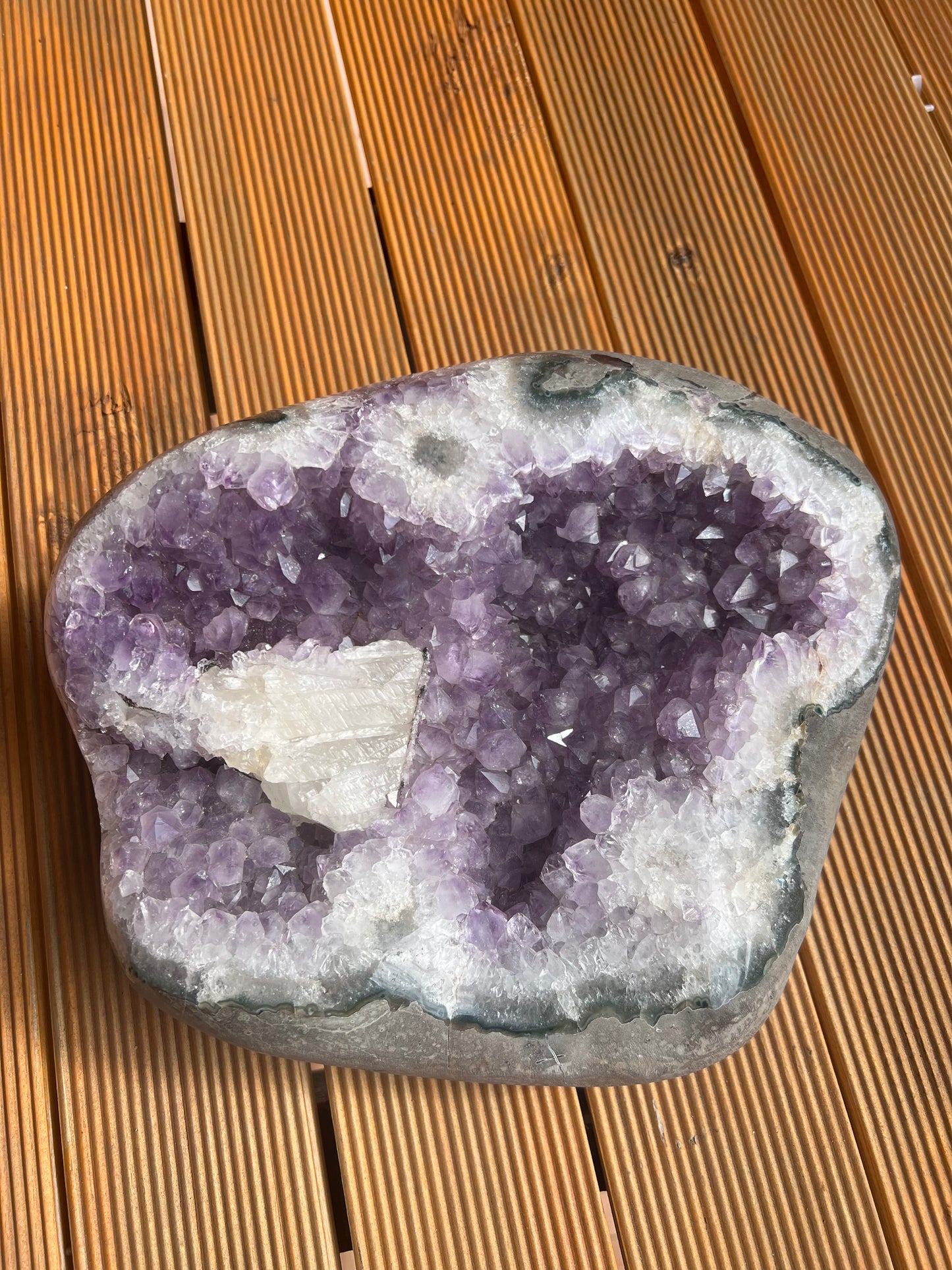 Amethyst Extra Large Cluster – Spiritual Growth & Tranquility