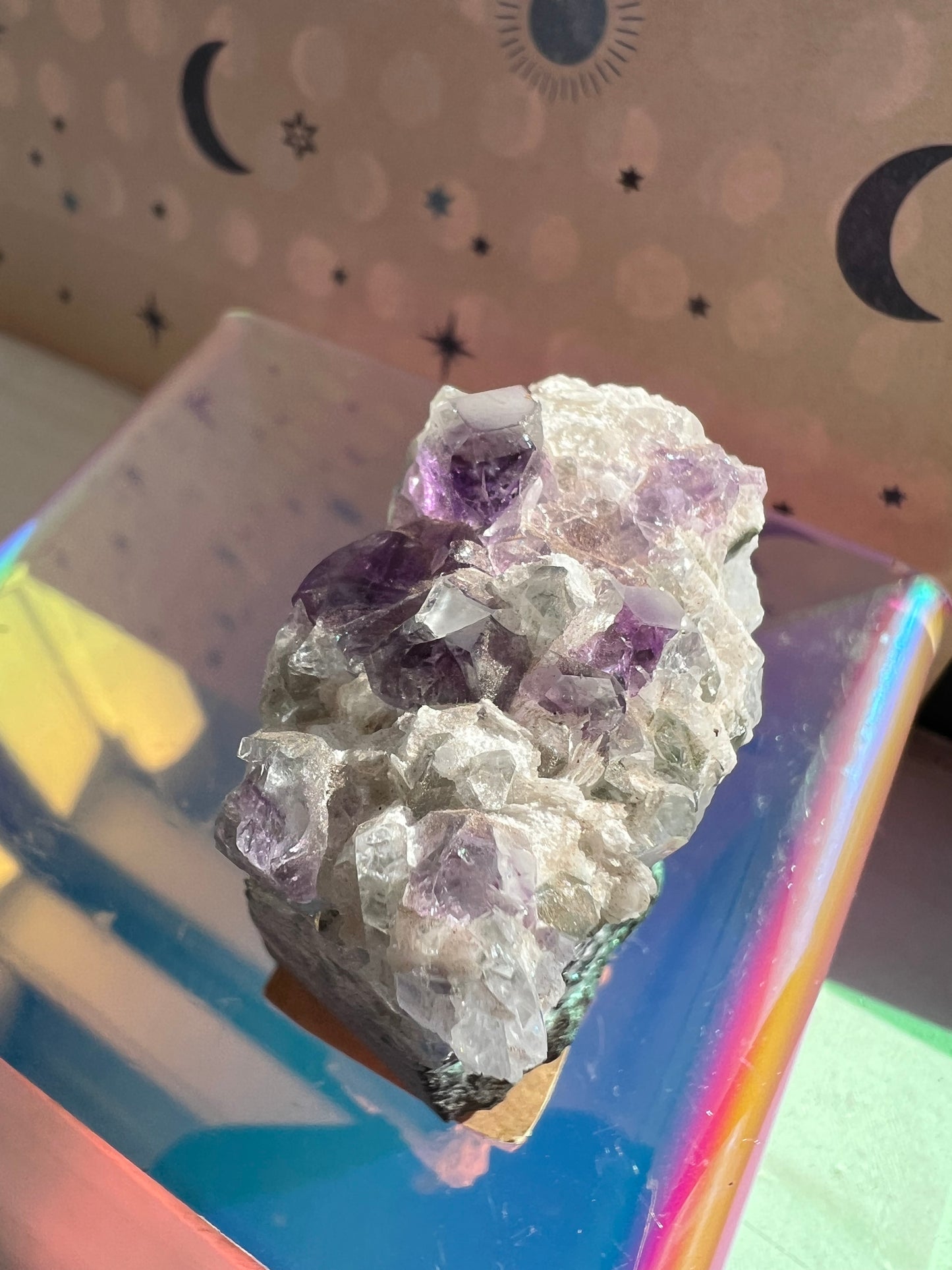 Dodecahedron Fluorite on Quartz