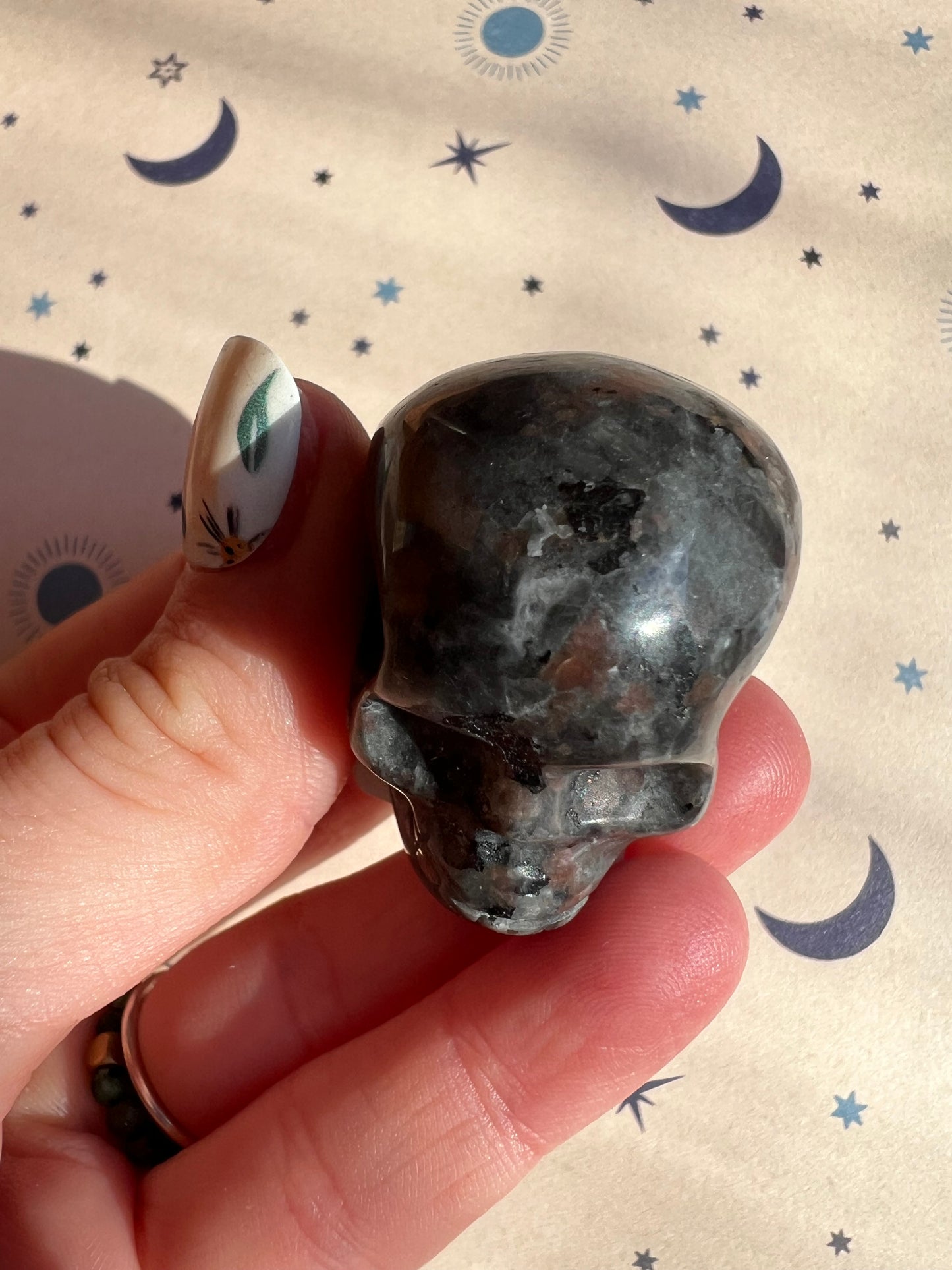 Small Skull Carving