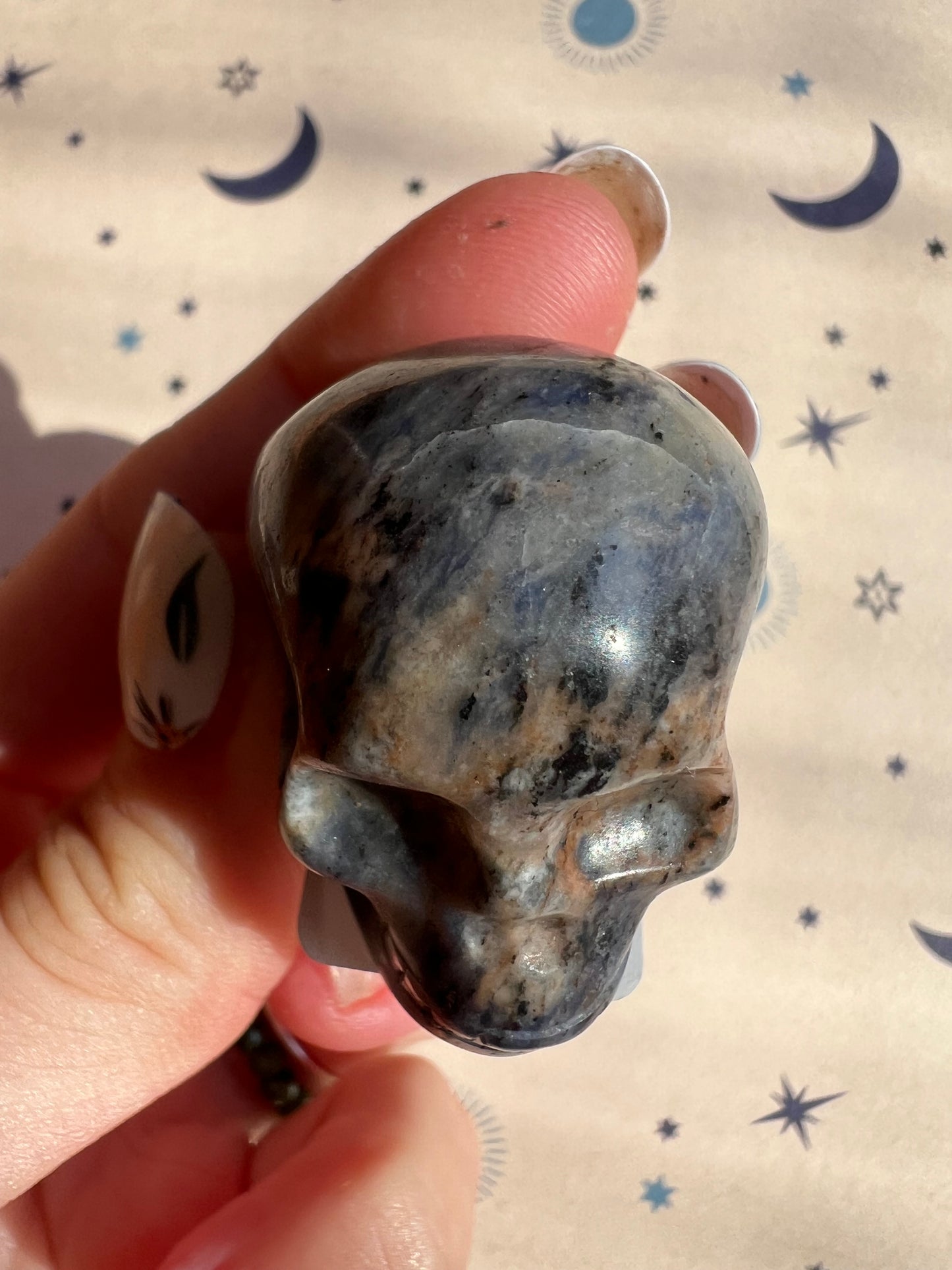 Small Skull Carving