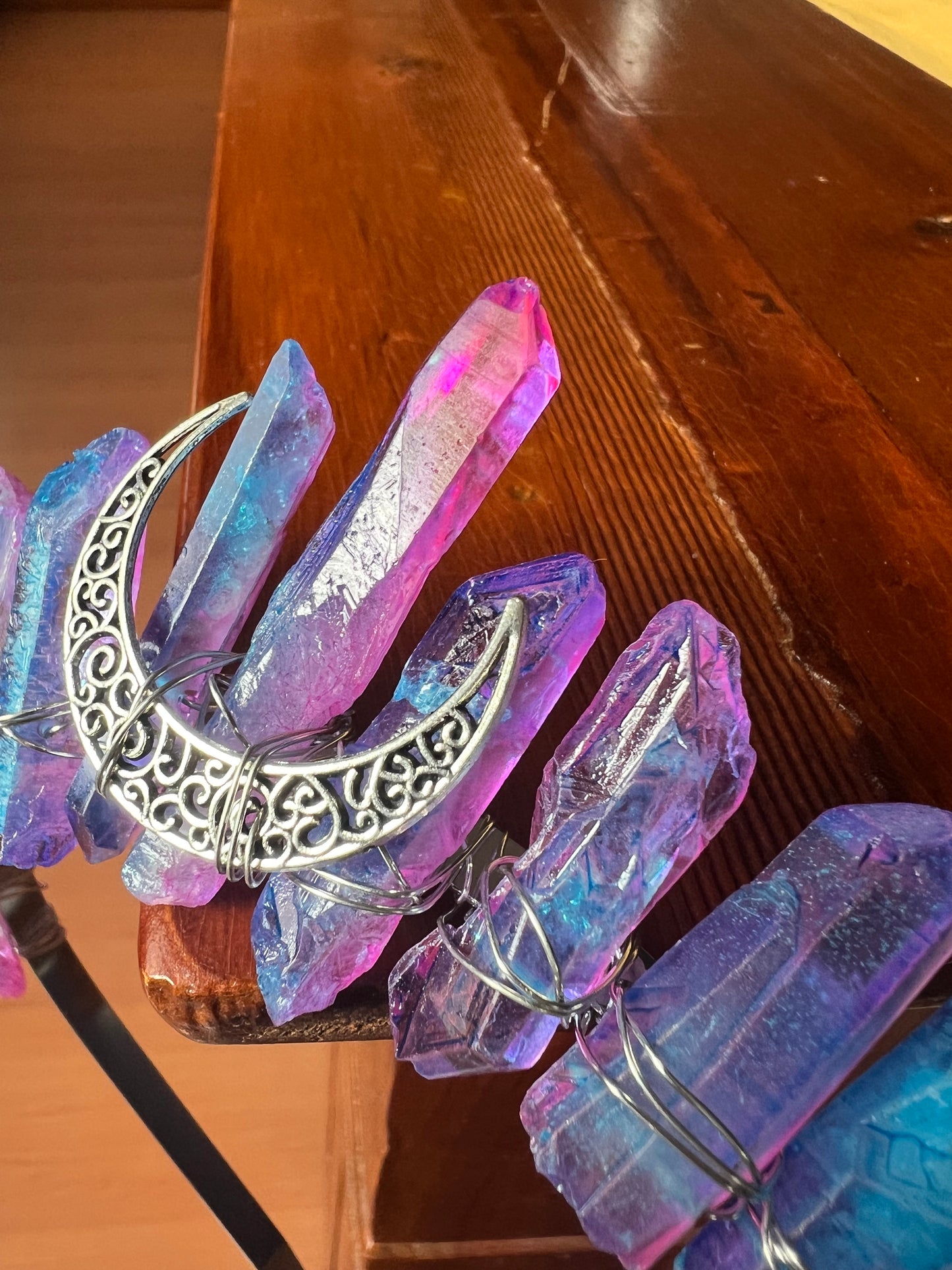 Aura Crystal Crowns